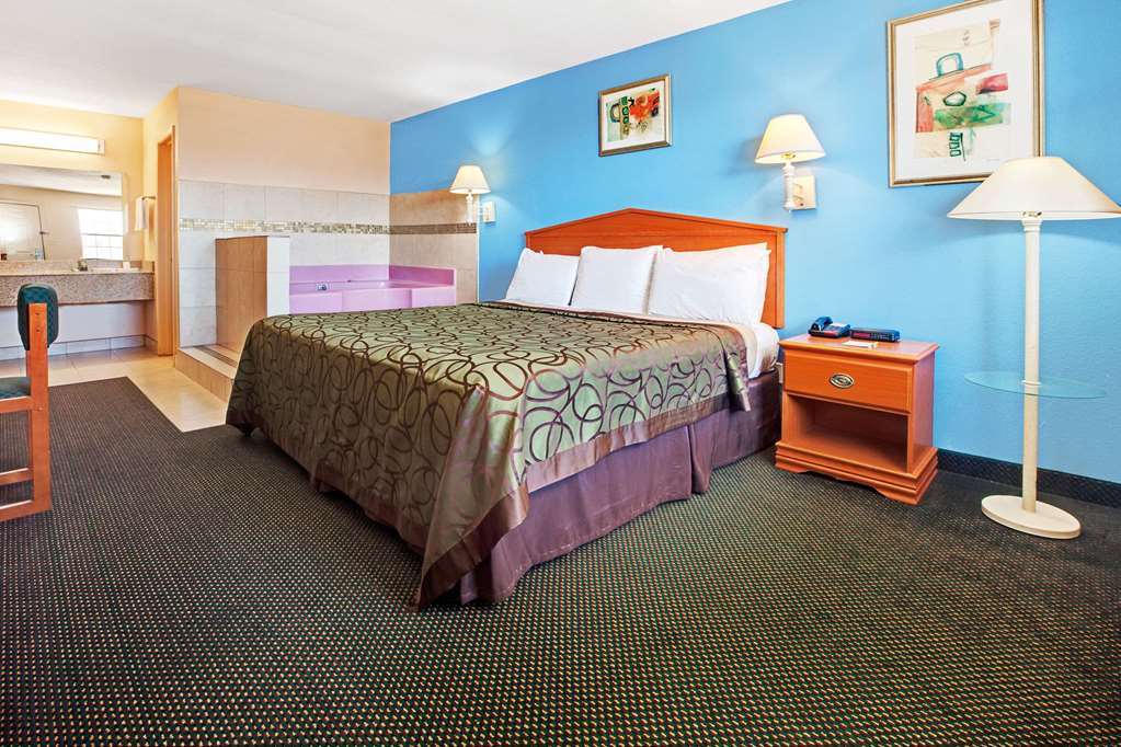 Super 8 By Wyndham Terrell Hotel Kamer foto